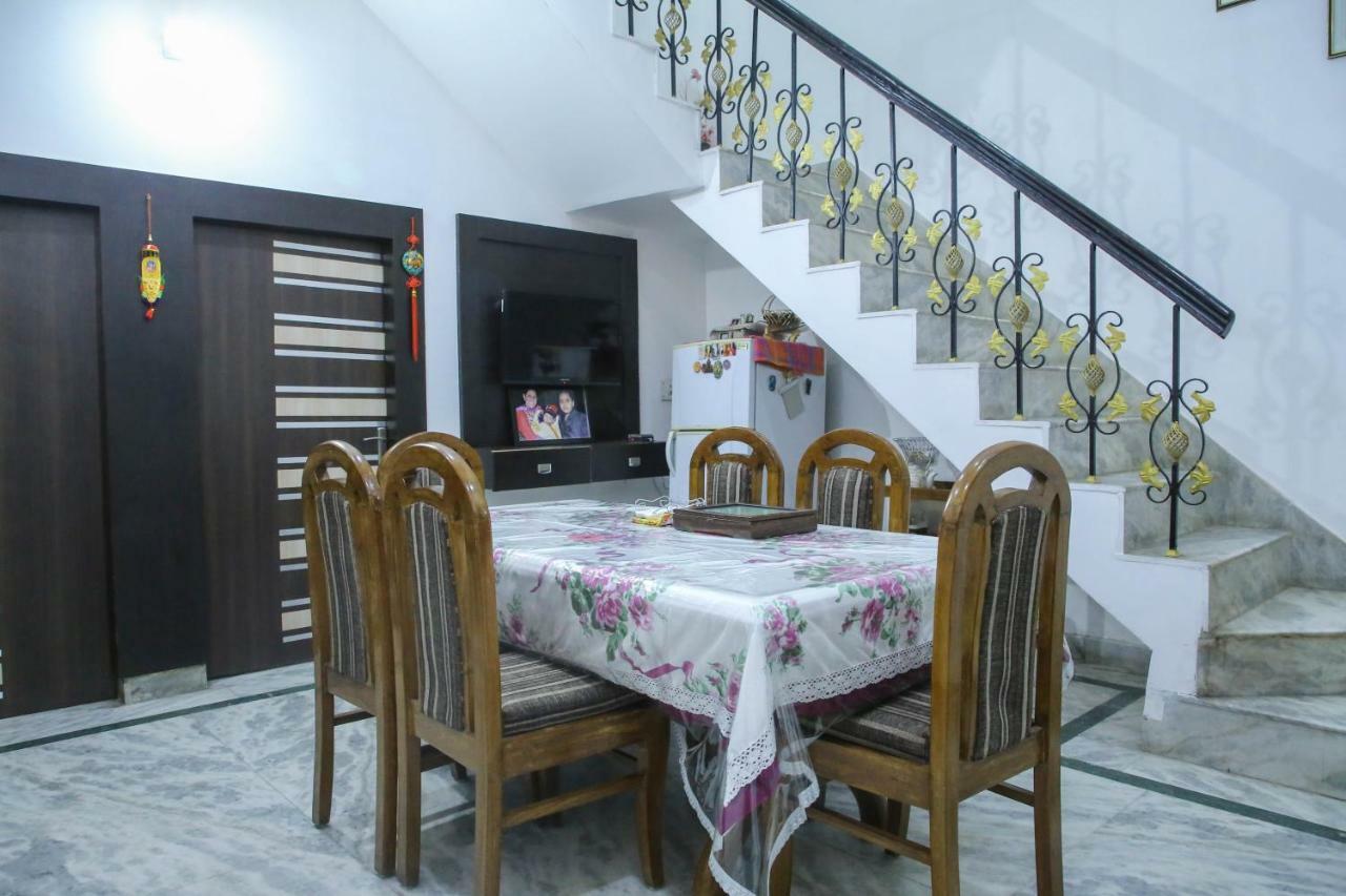 Aradhana'S Home Stay Agra  Ngoại thất bức ảnh